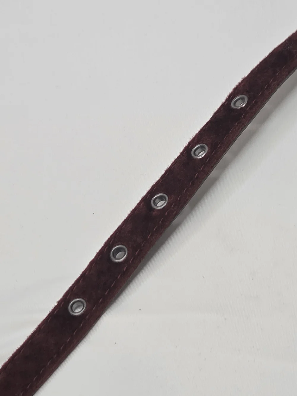 MaxMara Womens Slim Burgubdy Suede Felt Belt Small (S) Adjustable Belt